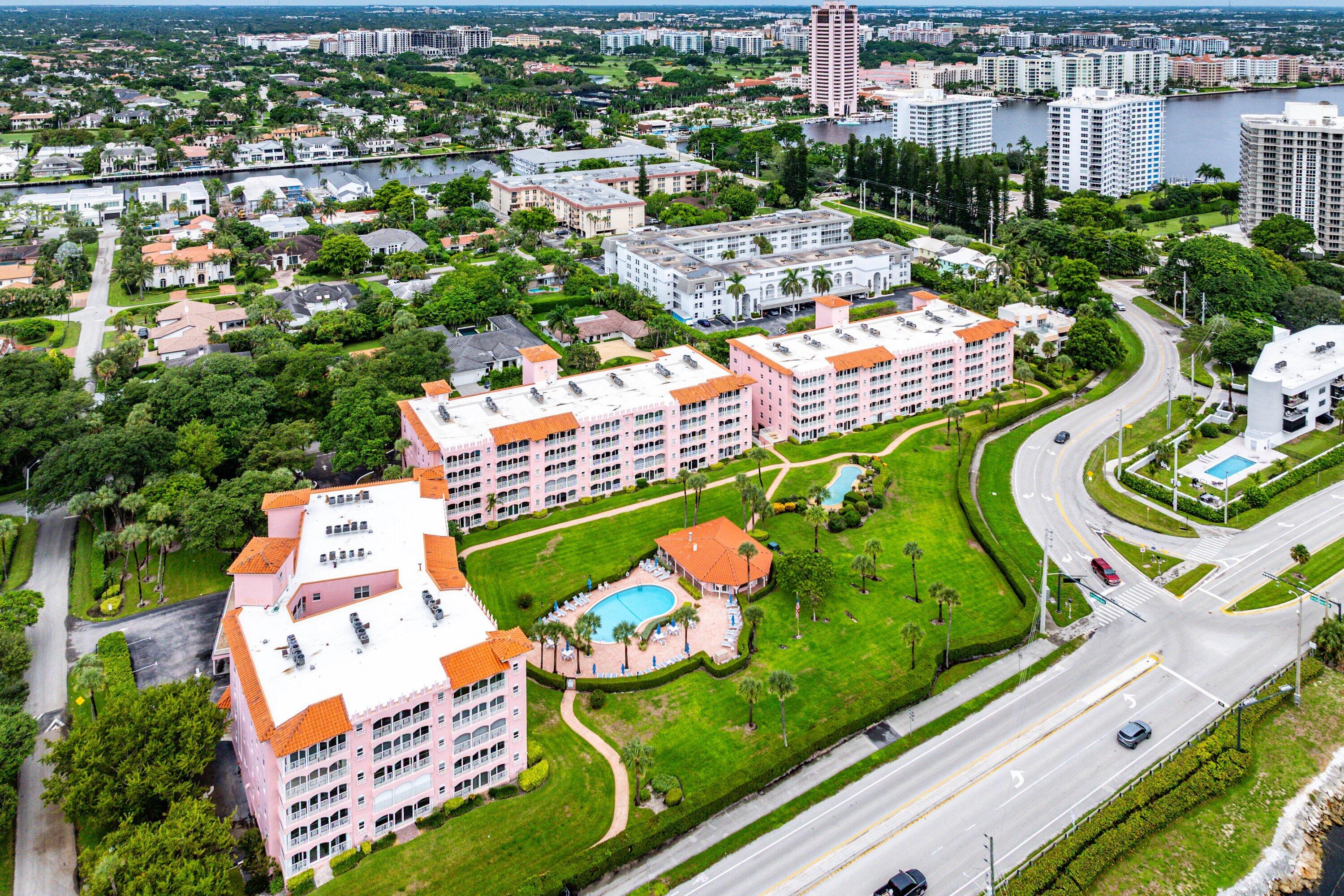 NEWTH GARDENS CONDO - Residential