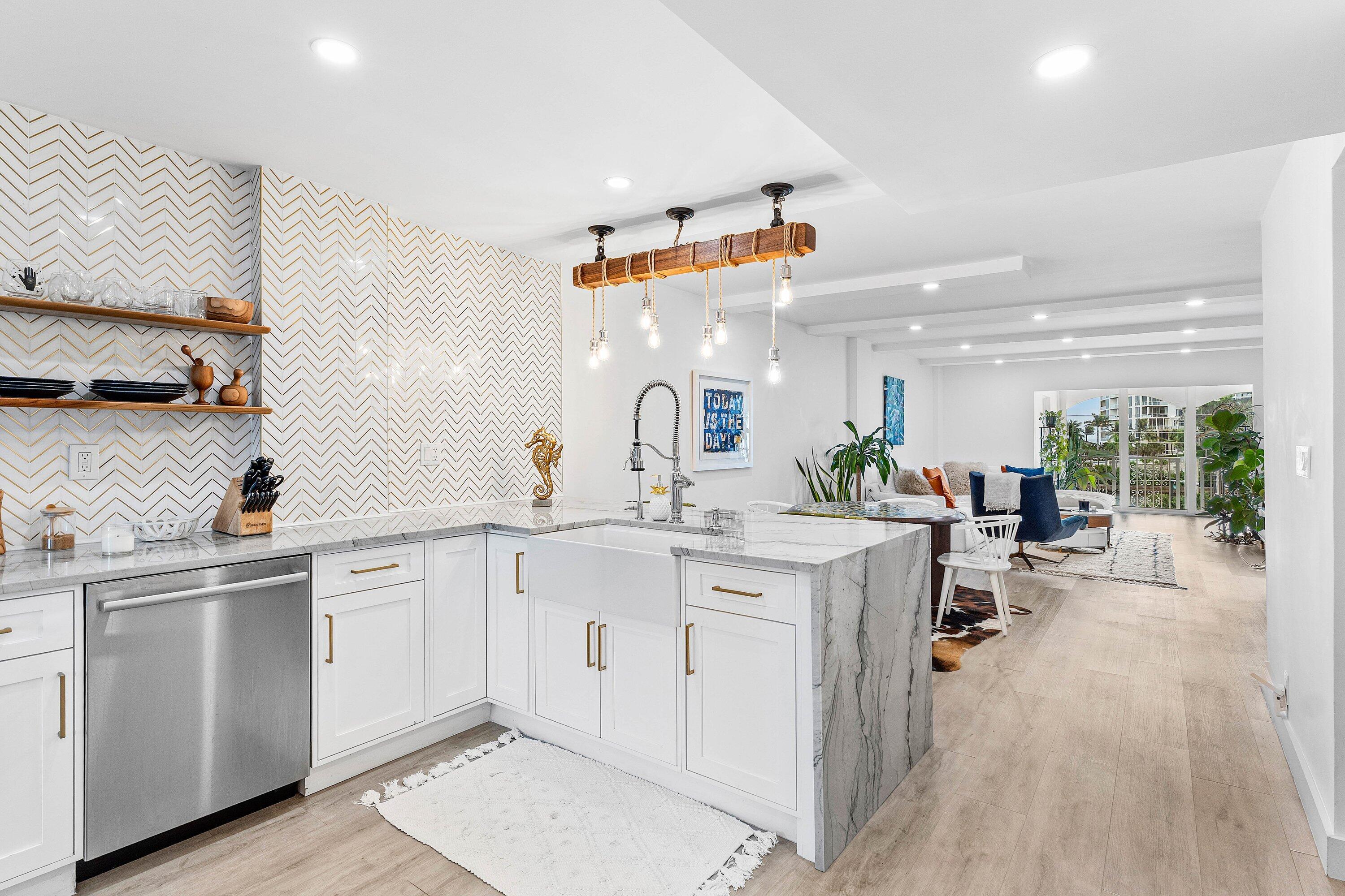 NEWTH GARDENS CONDO - Residential