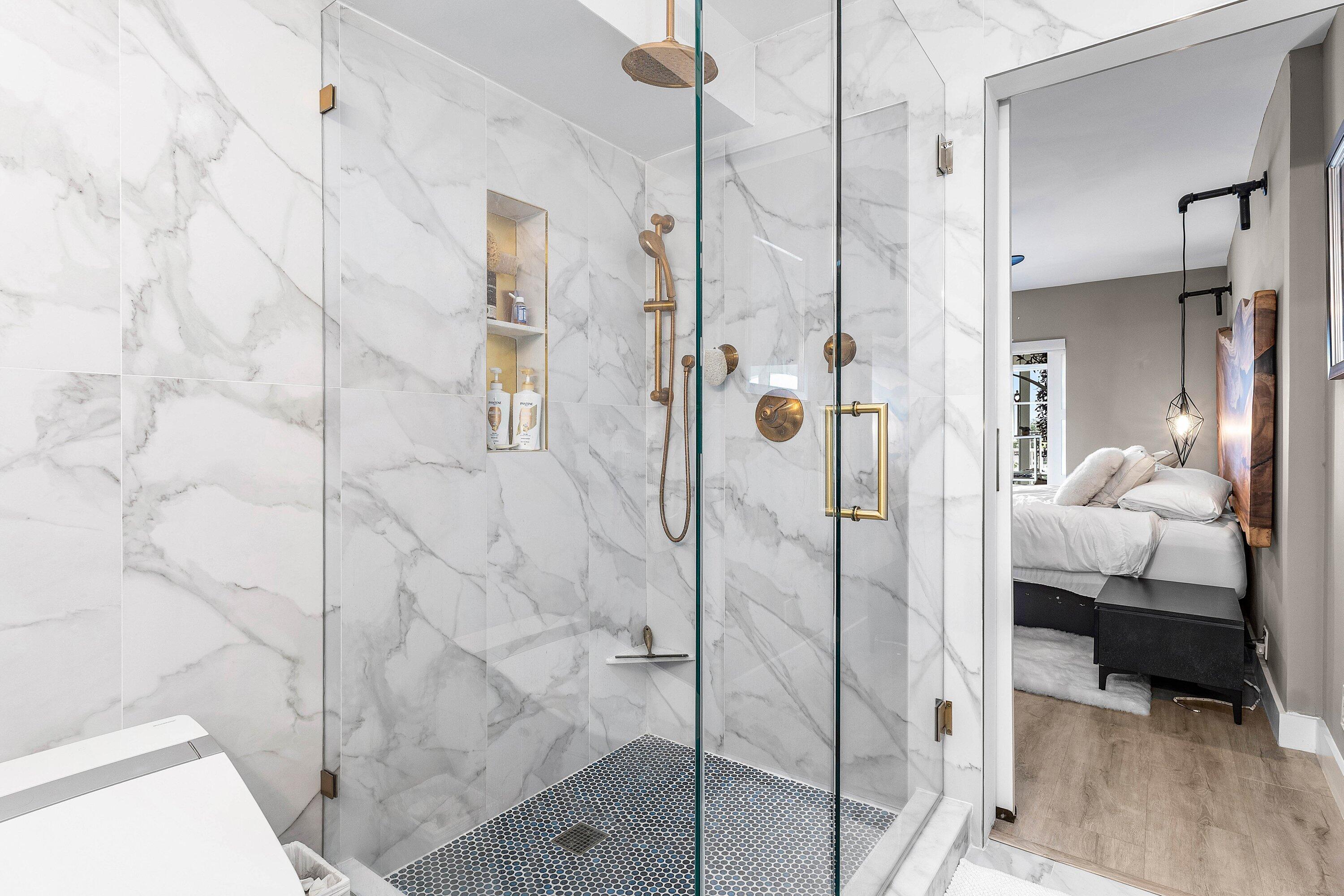 NEWTH GARDENS CONDO - Residential