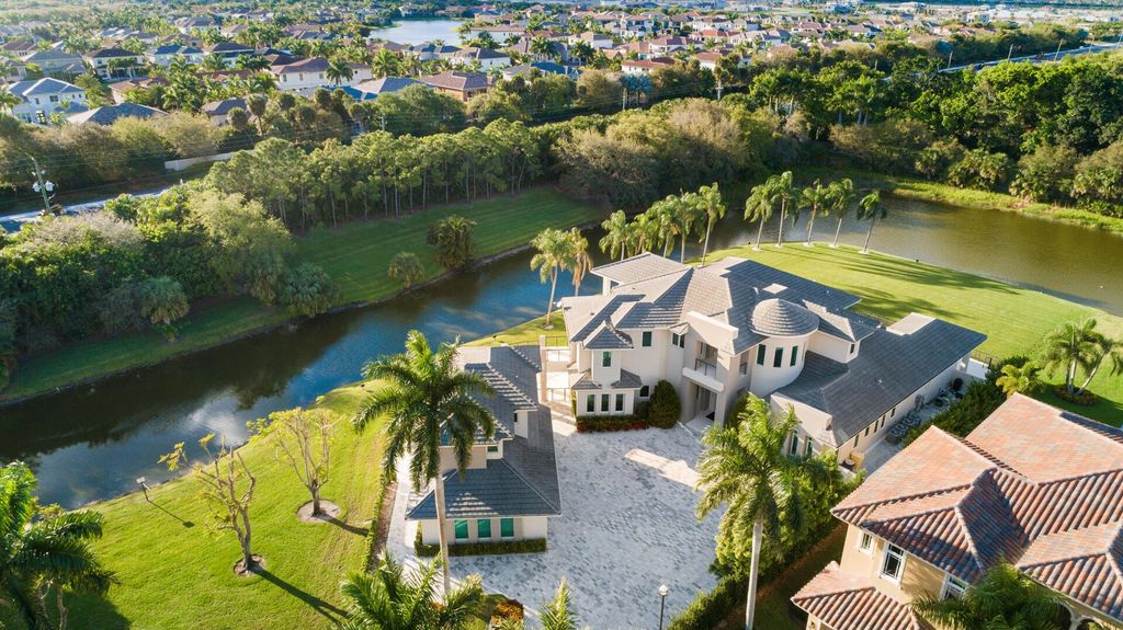 Photo of 17106 Avenue Le Rivage, Boca Raton, FL 33496 (MLS # R10932559)