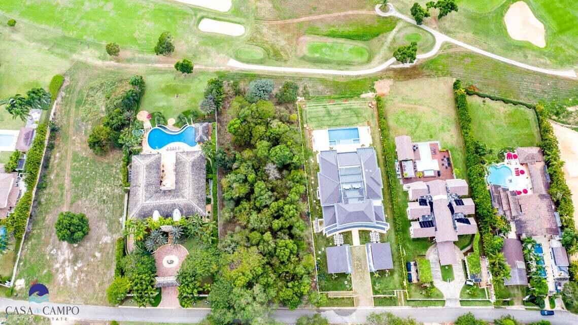 Riomar  in Casa de Campo, - Land