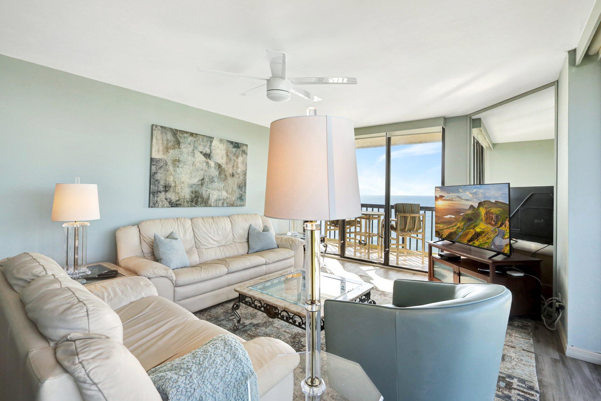 ISLANDIA II CONDOMINIUM - Residential Lease