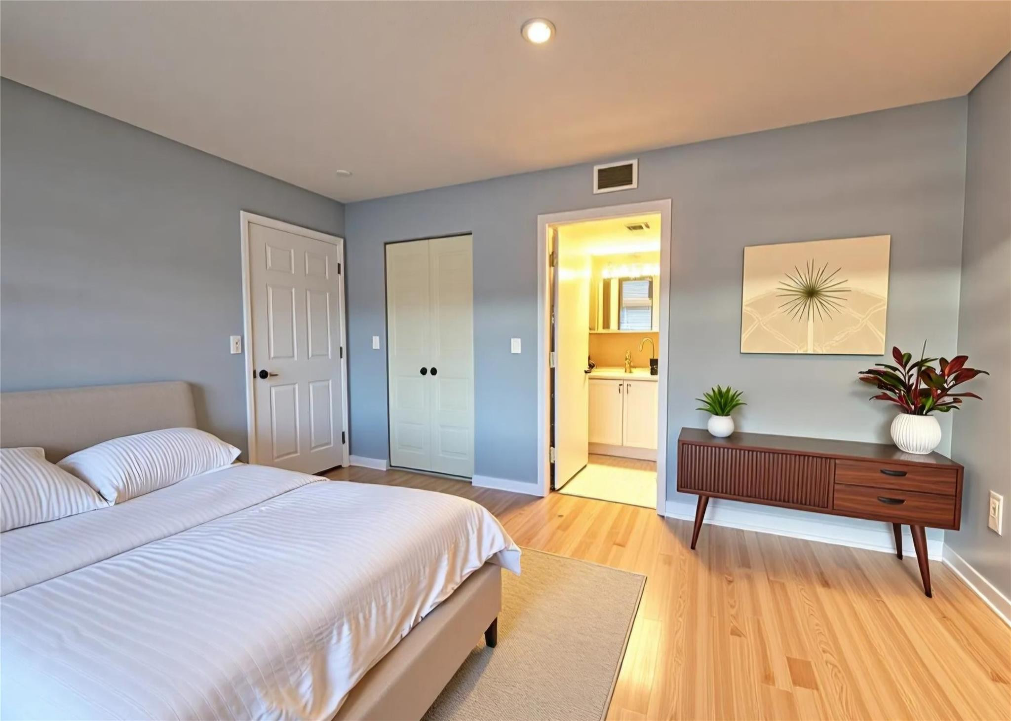 2 OF PALM SPRINGS 2 CONDO - Residential