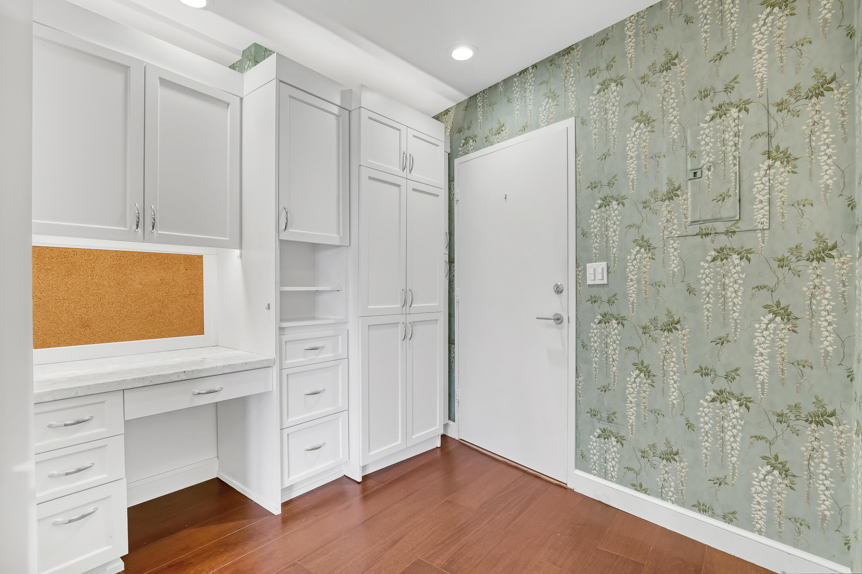 Palm Beach - Residential