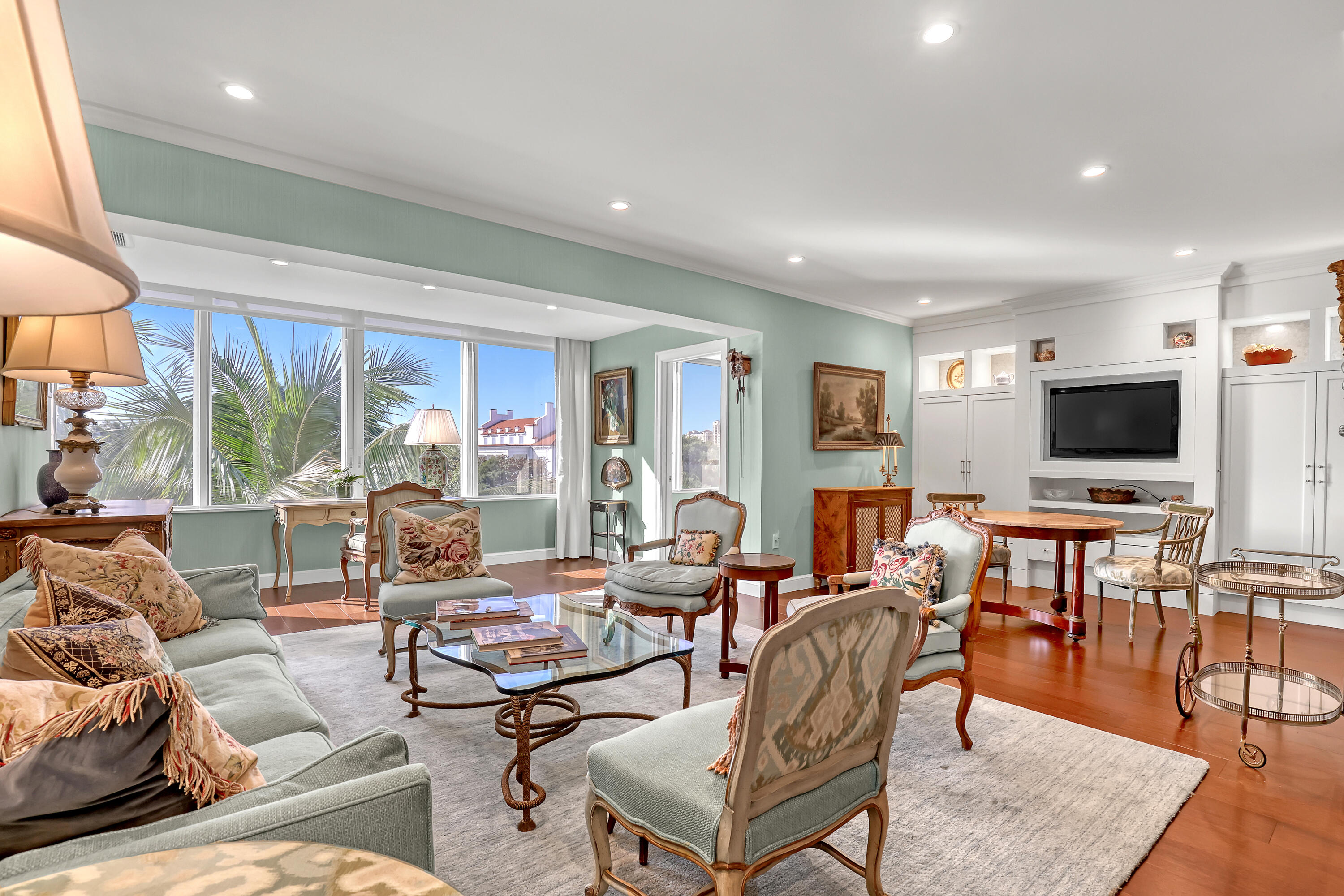 Palm Beach - Residential