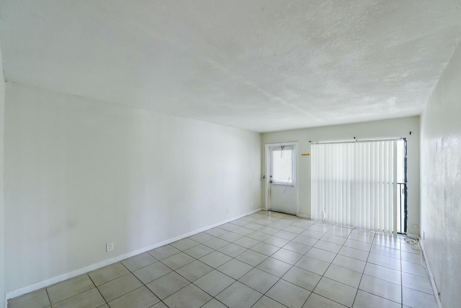 CYPRESS CREEK VILLAS OF C - Residential