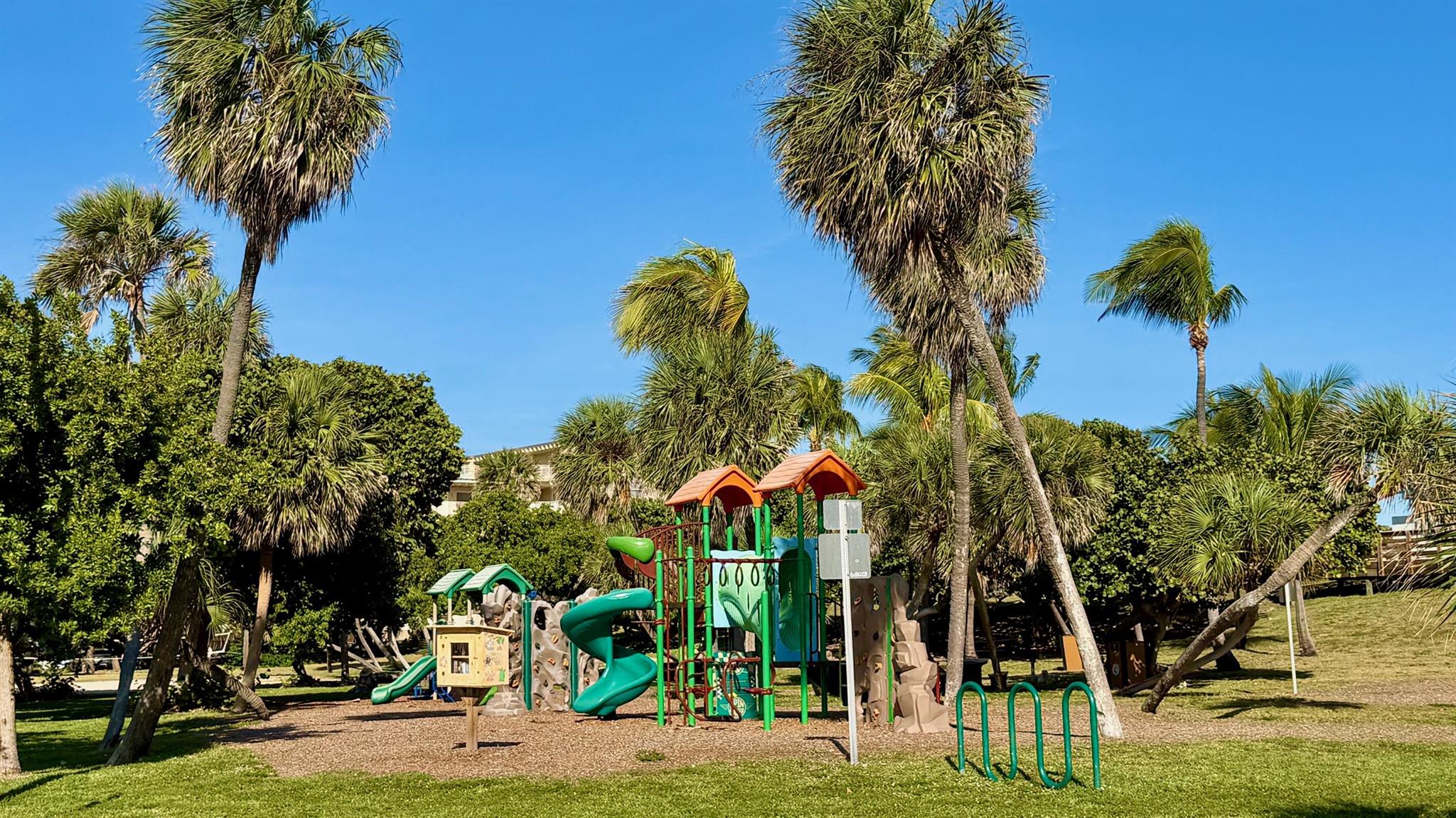 SOUTH PALM BEACH VILLAS C - Residential