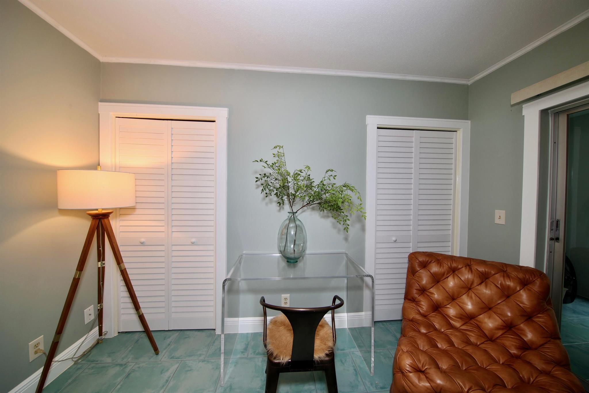 SOUTH PALM BEACH VILLAS C - Residential