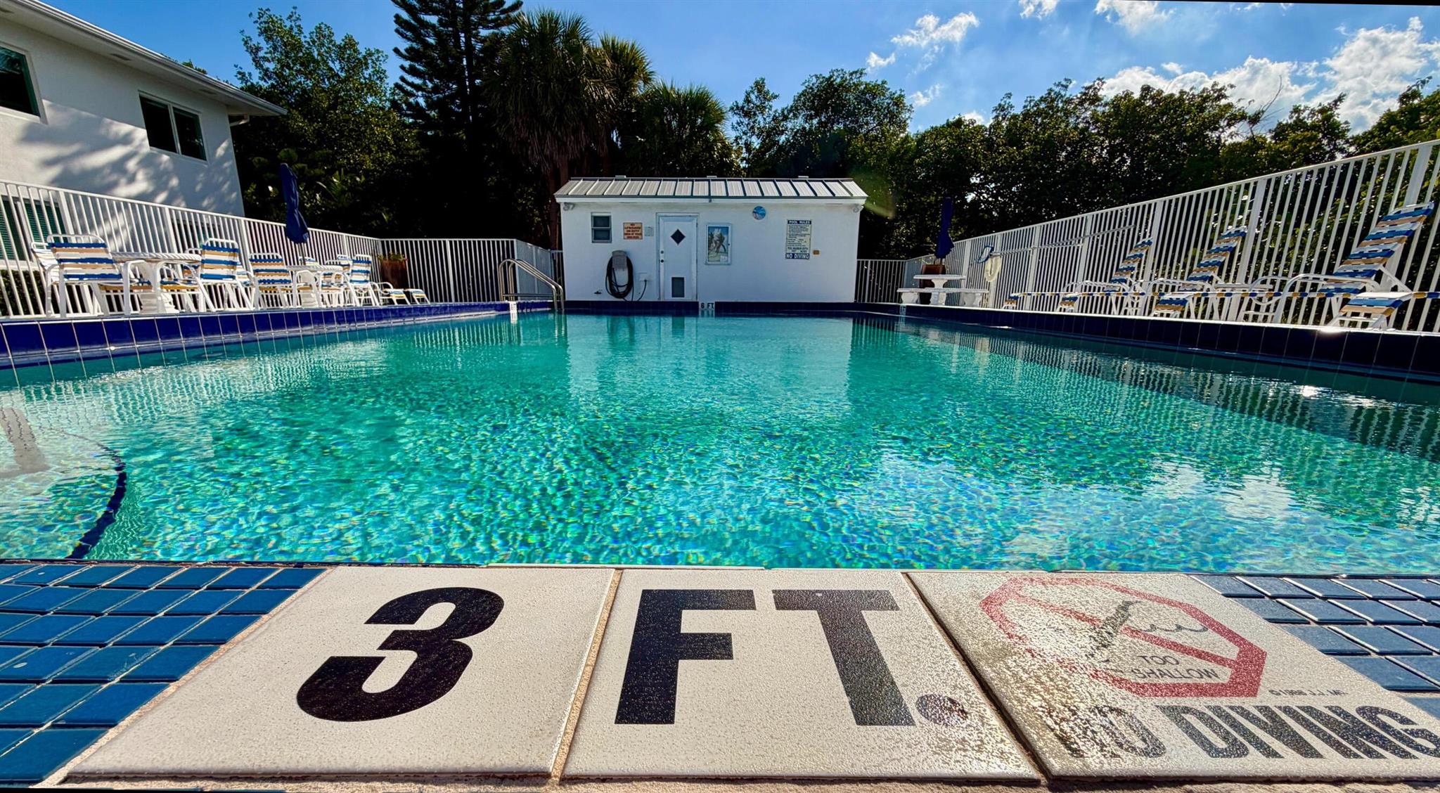 SOUTH PALM BEACH VILLAS C - Residential