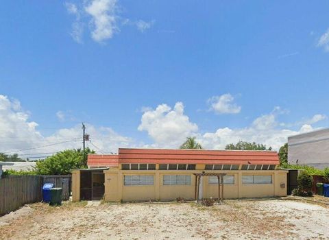 5401 NE 18th Ave Fort Lauderdale FL 33334