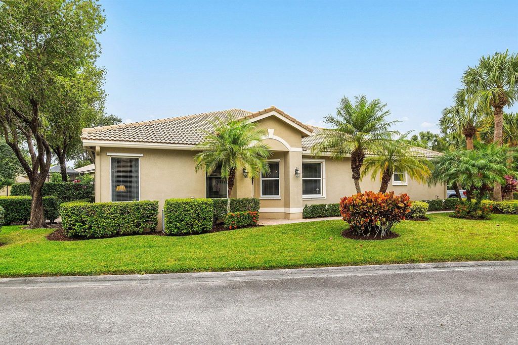 Photo of 7071 Torrey Pines Circle, Port Saint Lucie, FL 34986 (MLS # R11146801)