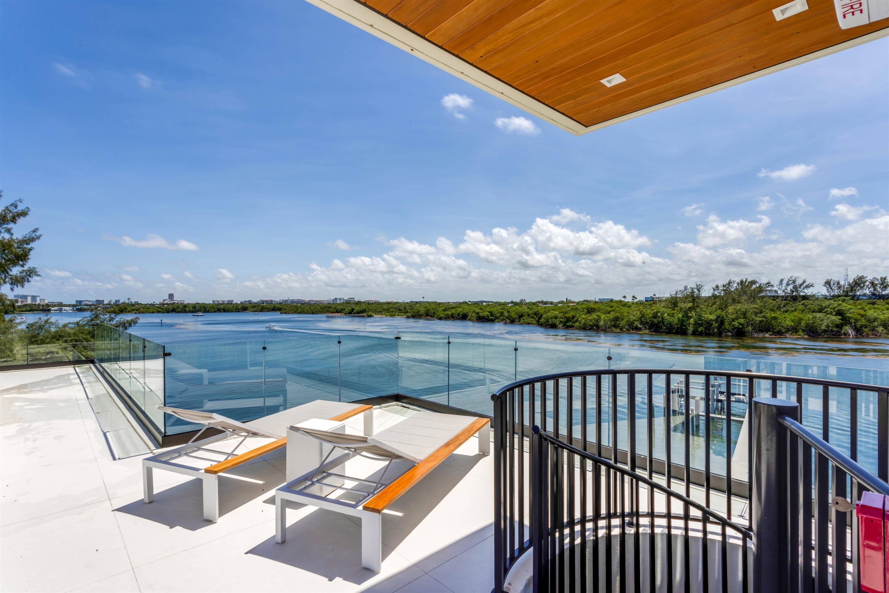 900 Lago Mar Lane Penthouse