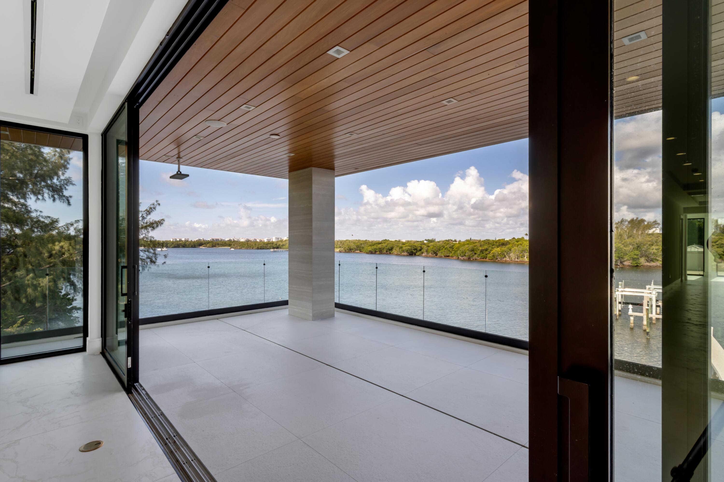 900 Lago Mar Lane Penthouse