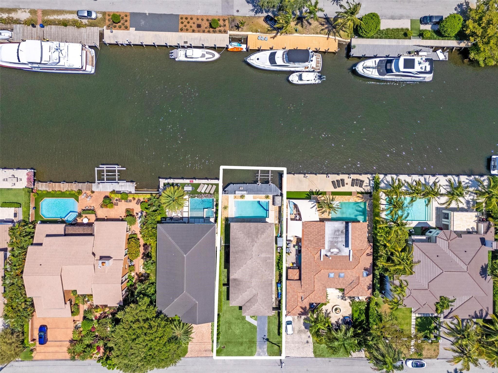 Rio Vista Isles - Residential