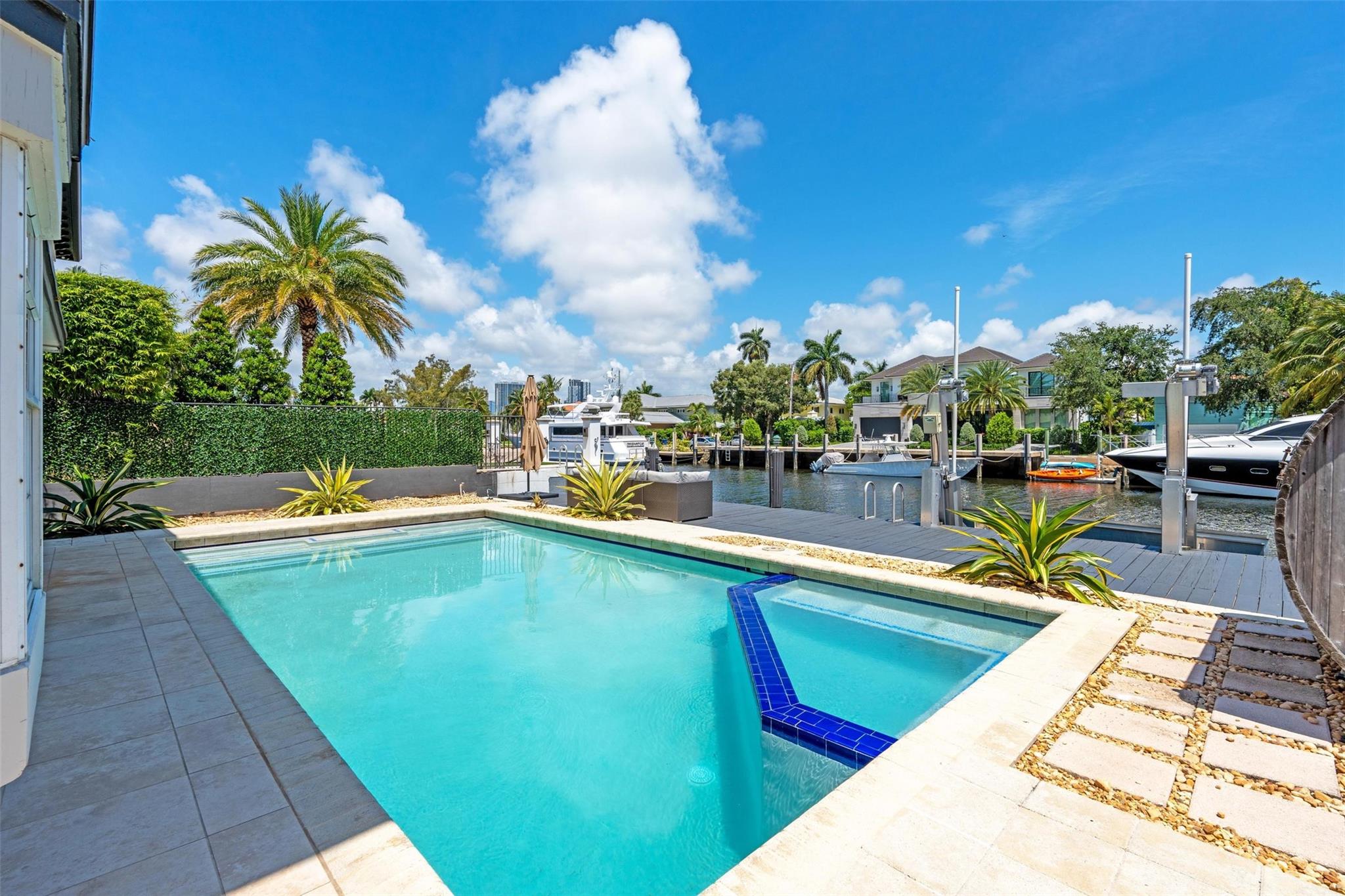 Rio Vista Isles - Residential