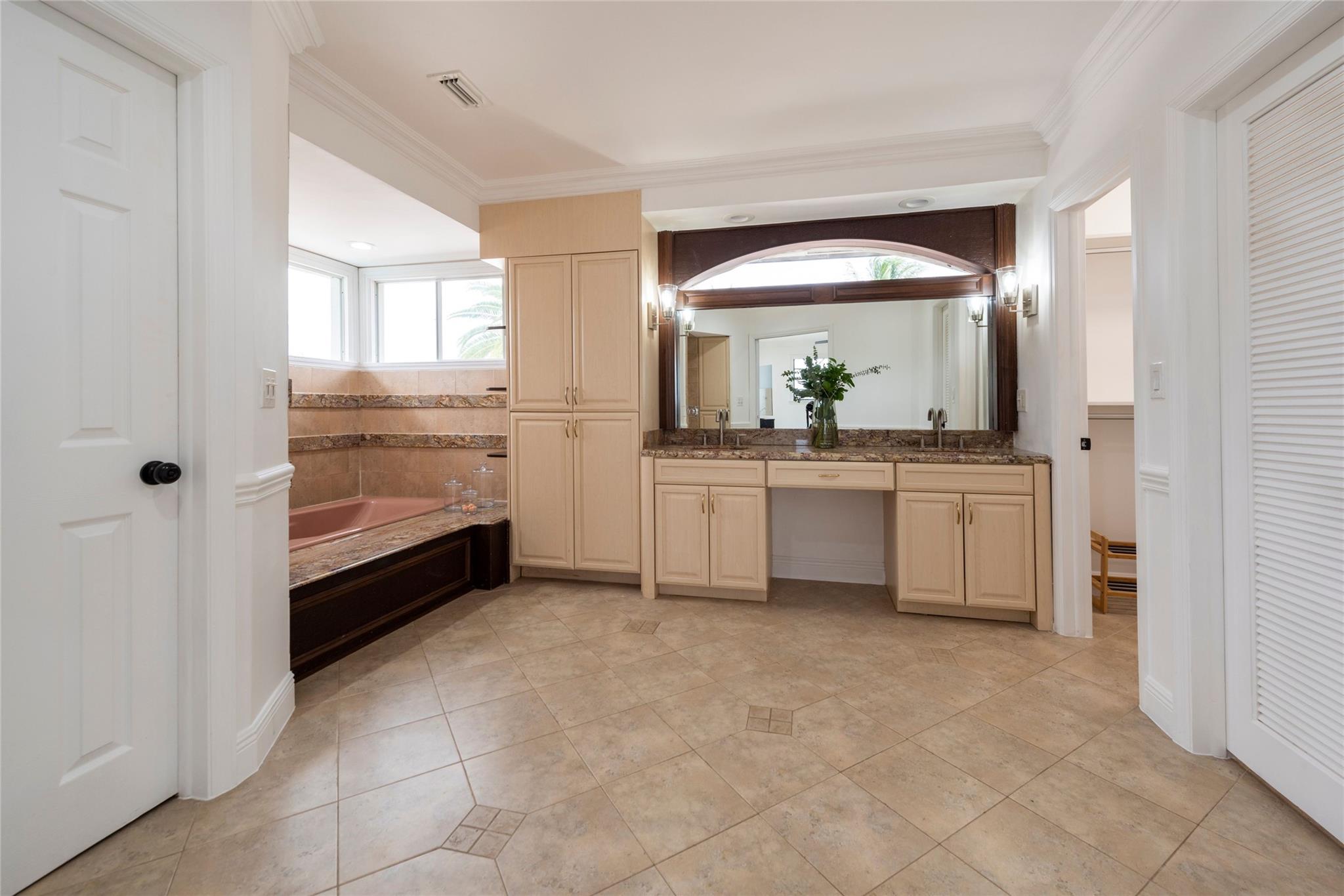 Rio Vista Isles - Residential