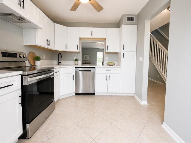 CHARTER CLUB OF PALM BEACH - Residential