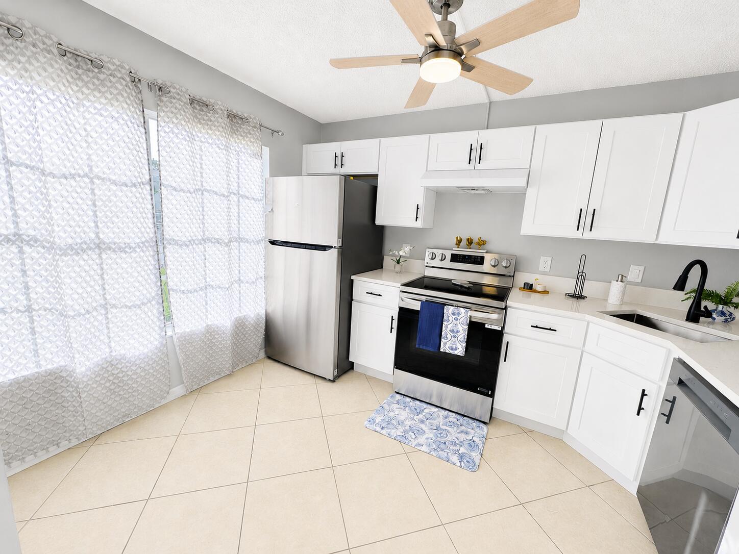 222 Foxtail Drive E