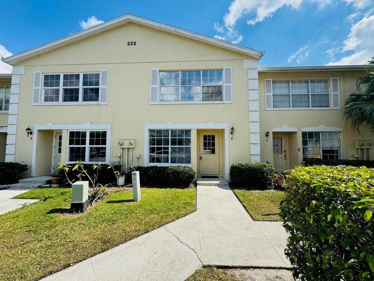 CHARTER CLUB OF PALM BEACH - Residential