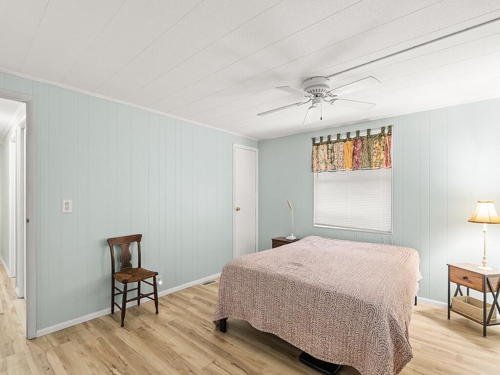 Pinelake Village - Residential