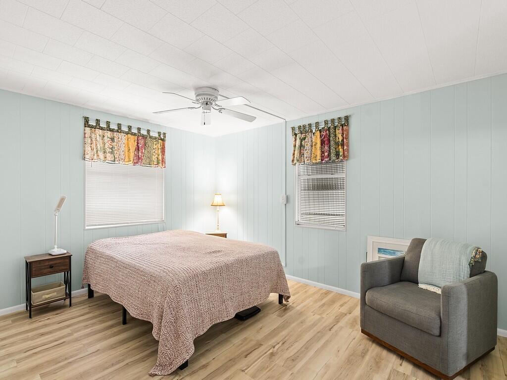 Pinelake Village - Residential