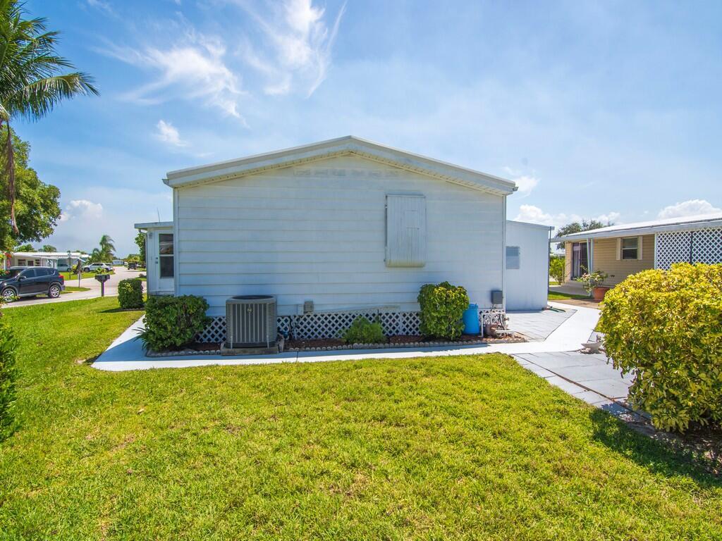 Pinelake Village - Residential