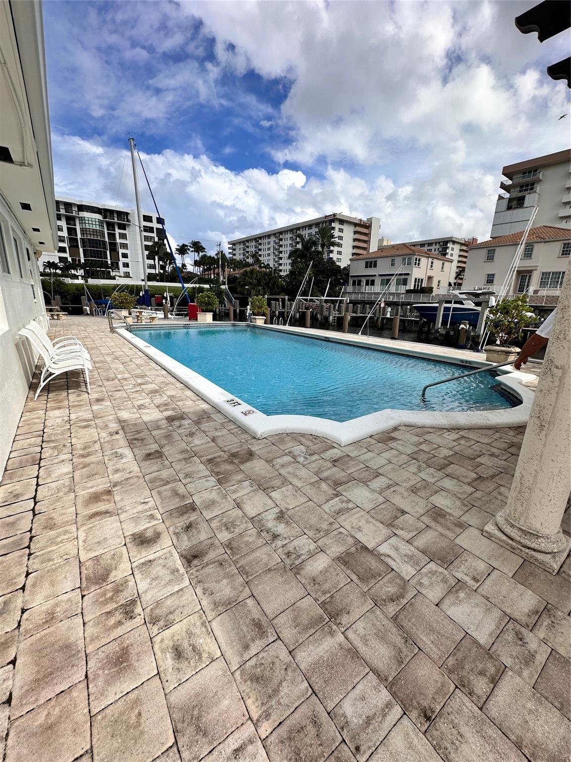 Hillsboro Island House - Residential