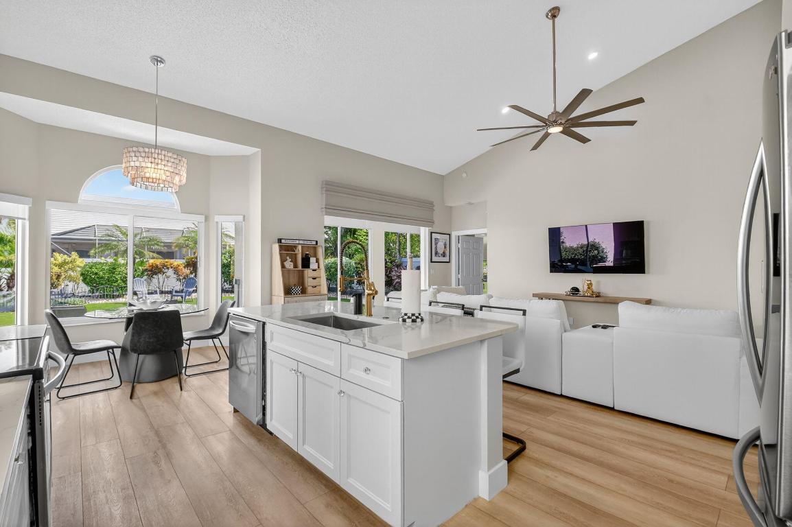 ABERDEEN 13 - Residential