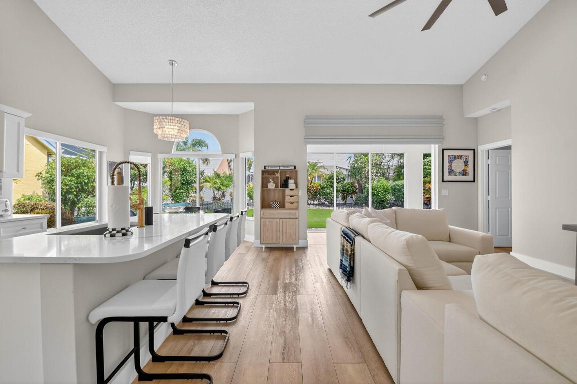 ABERDEEN 13 - Residential