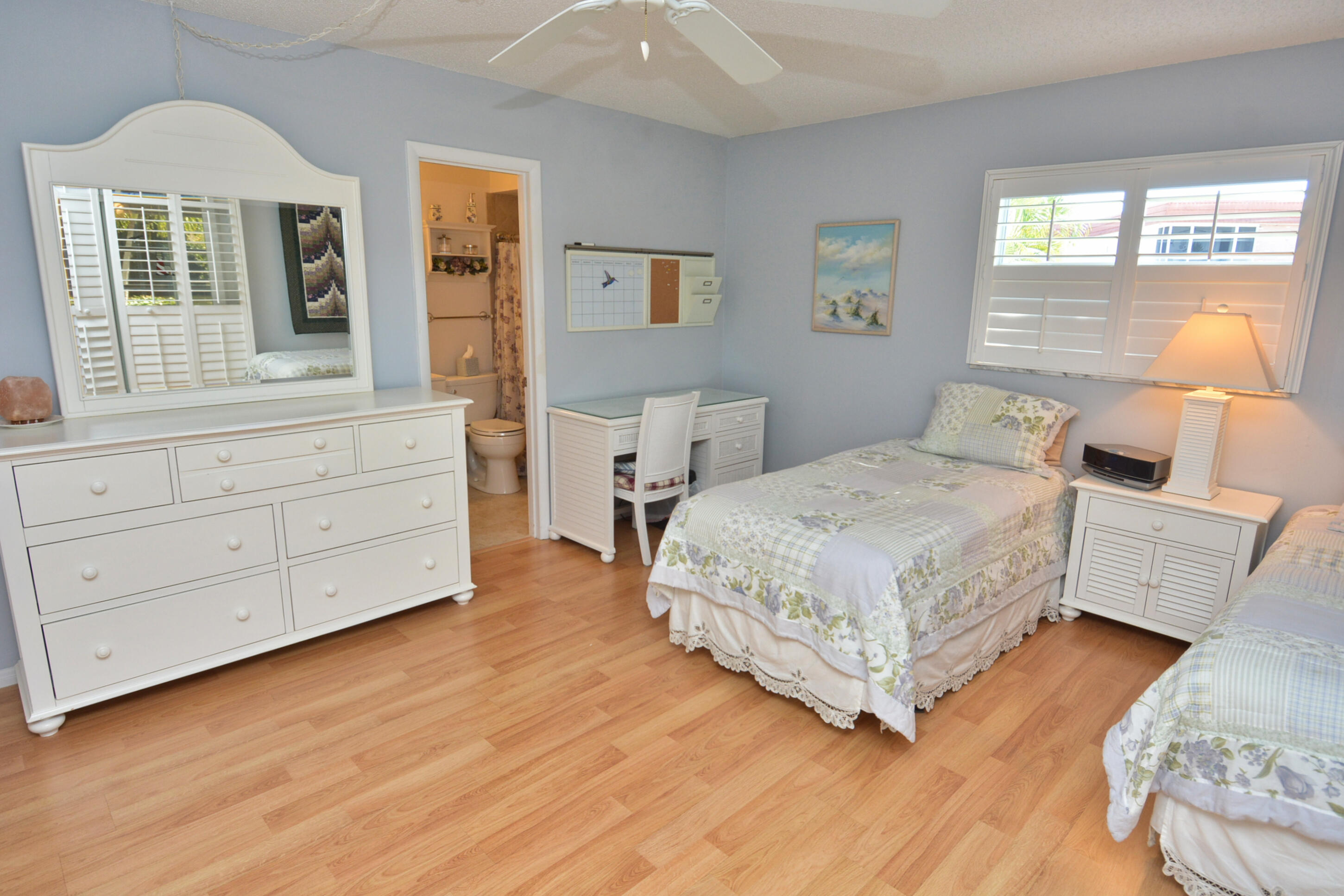 VISTA DEL LAGO CONDO - Residential