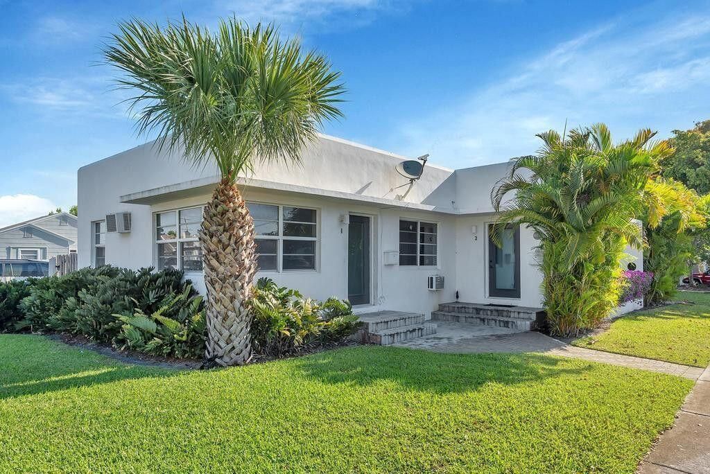 Photo of 902 N J Street #2, Lake Worth Beach, FL 33460 (MLS # R11118444)