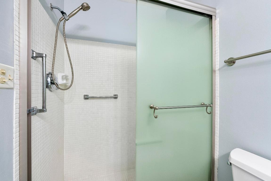 HIGH POINT OF DELRAY BEACH CONDO SEC I - Residential