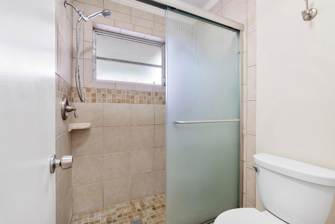 HIGH POINT OF DELRAY BEACH CONDO SEC I - Residential