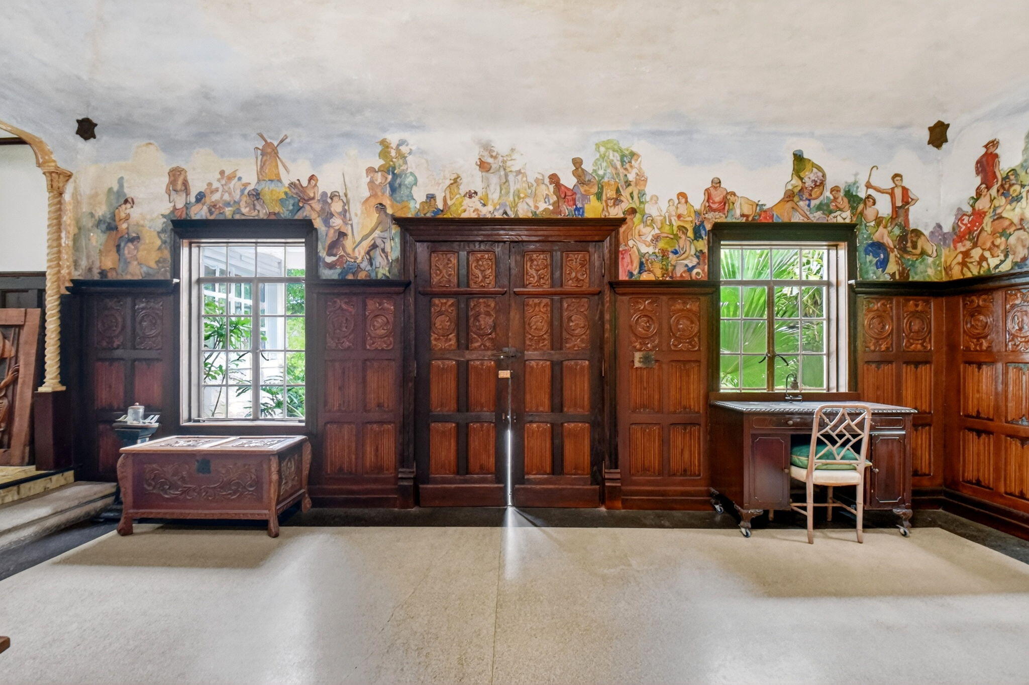 COLONIAL ESTATES - Residential