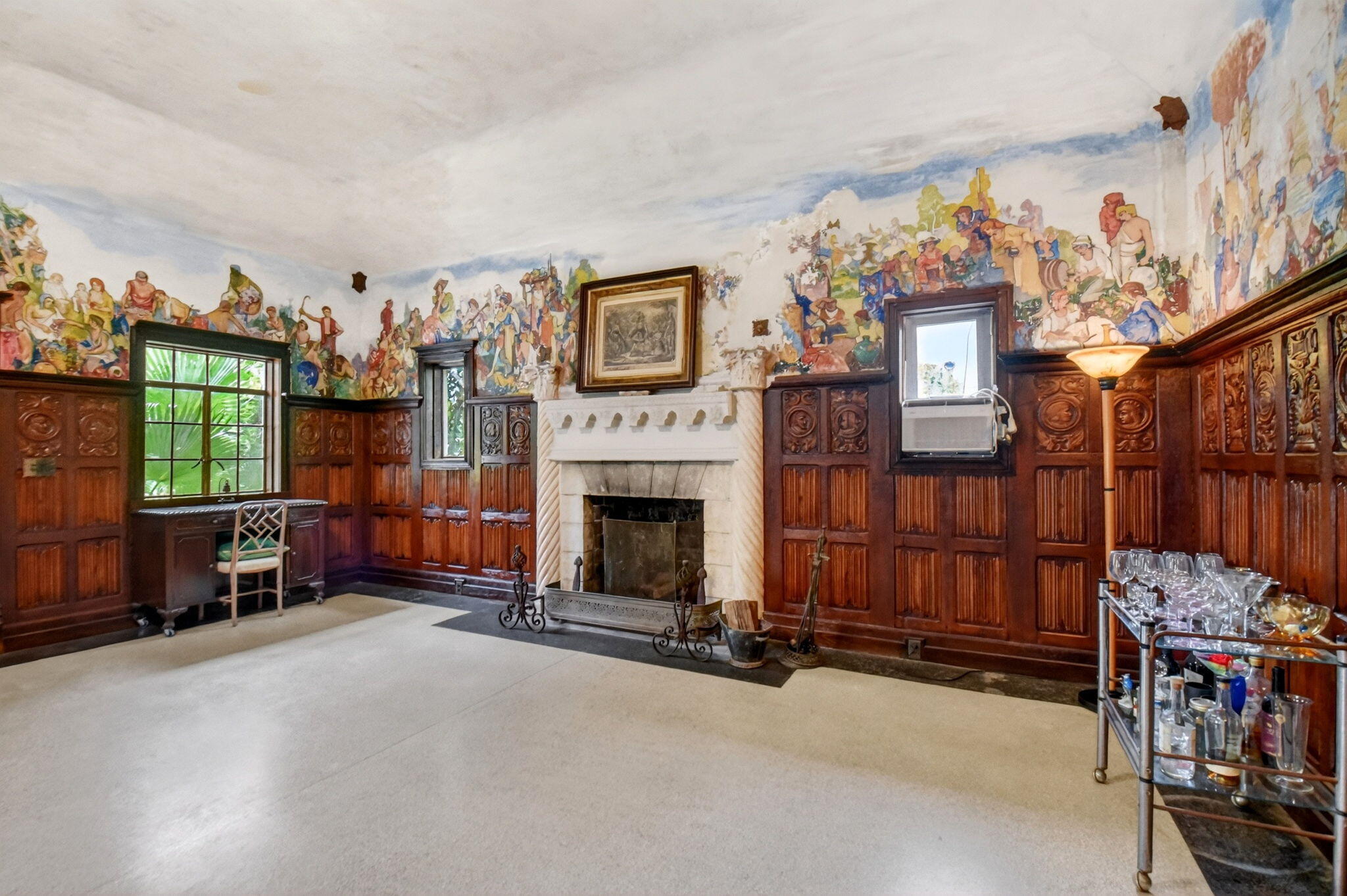 COLONIAL ESTATES - Residential