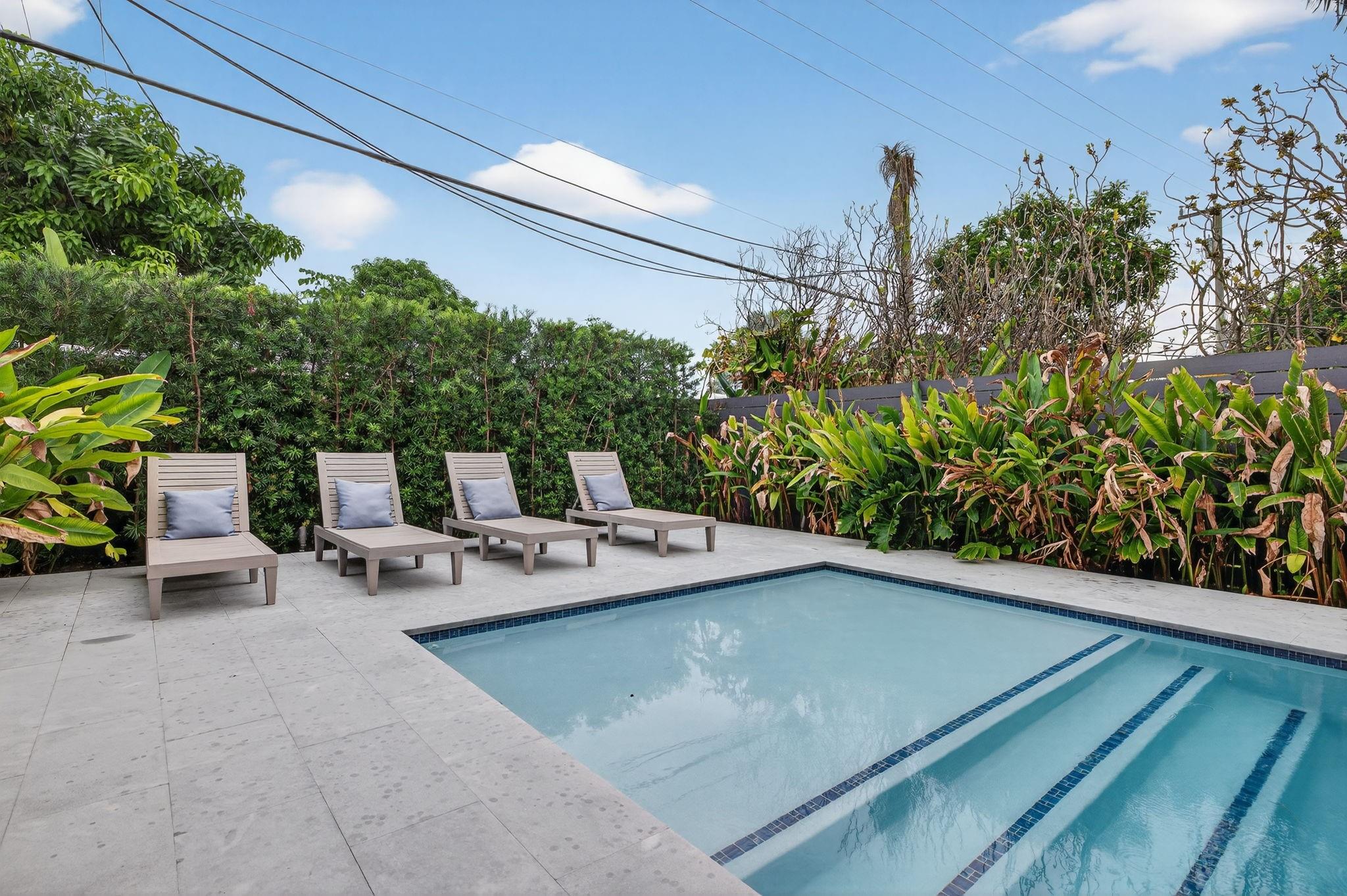 NORTH ANDREWS GARDENS 2ND - Residential