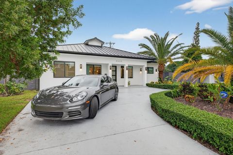 4620 NE 4TH AV Oakland Park FL 33334