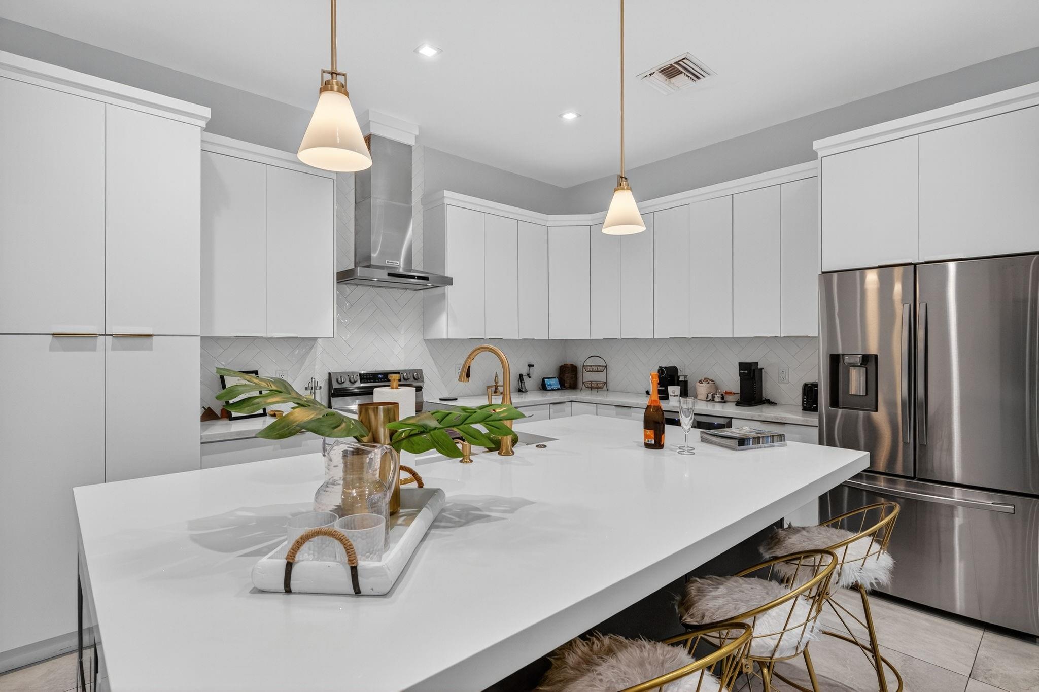 NORTH ANDREWS GARDENS 2ND - Residential