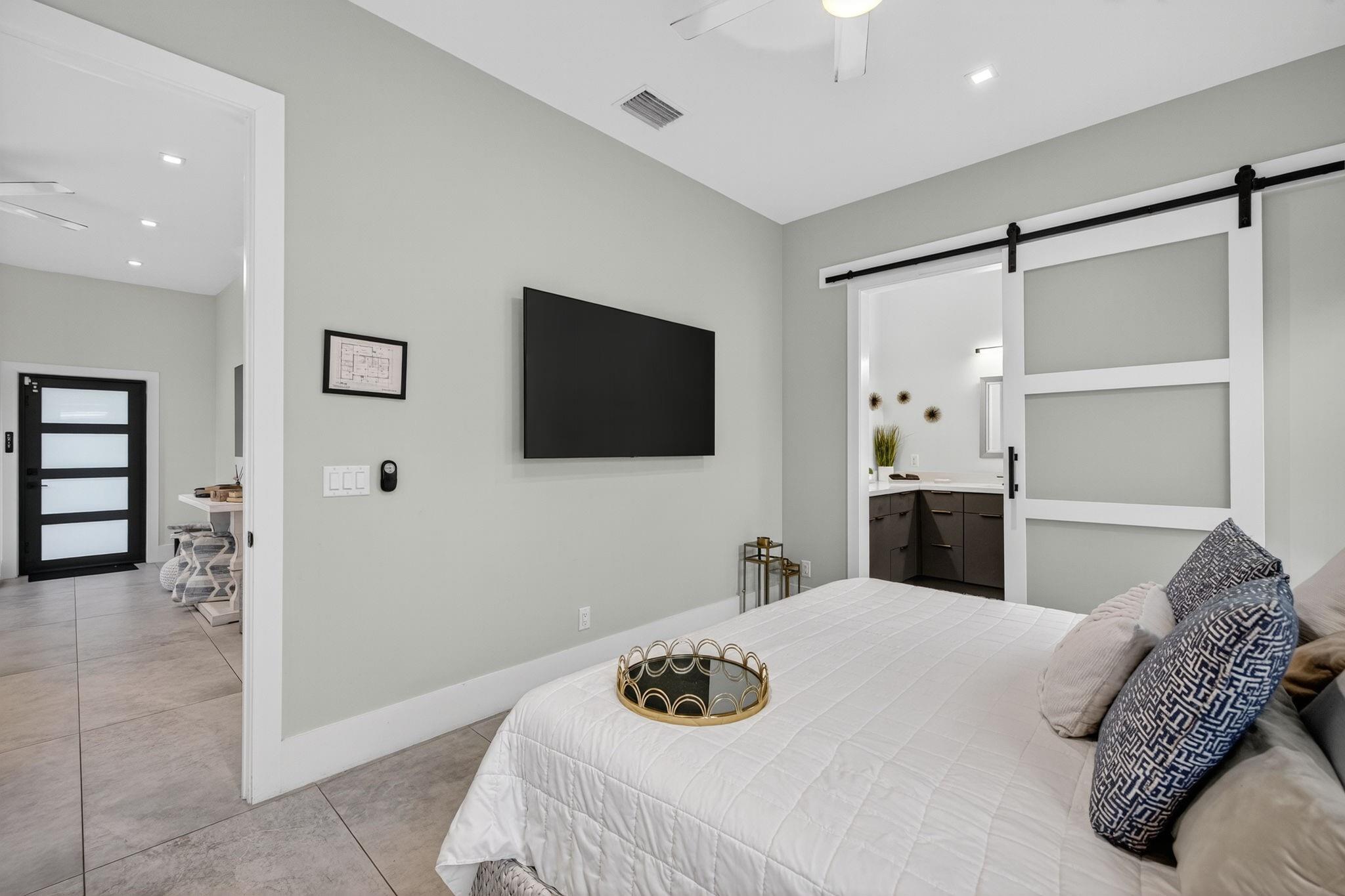 NORTH ANDREWS GARDENS 2ND - Residential