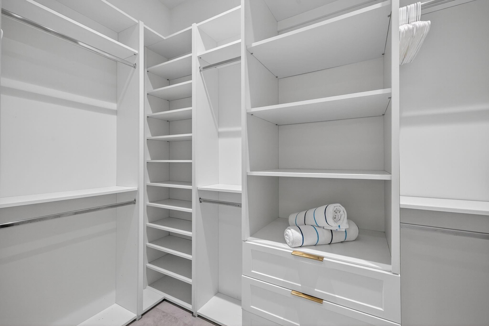 NORTH ANDREWS GARDENS 2ND - Residential