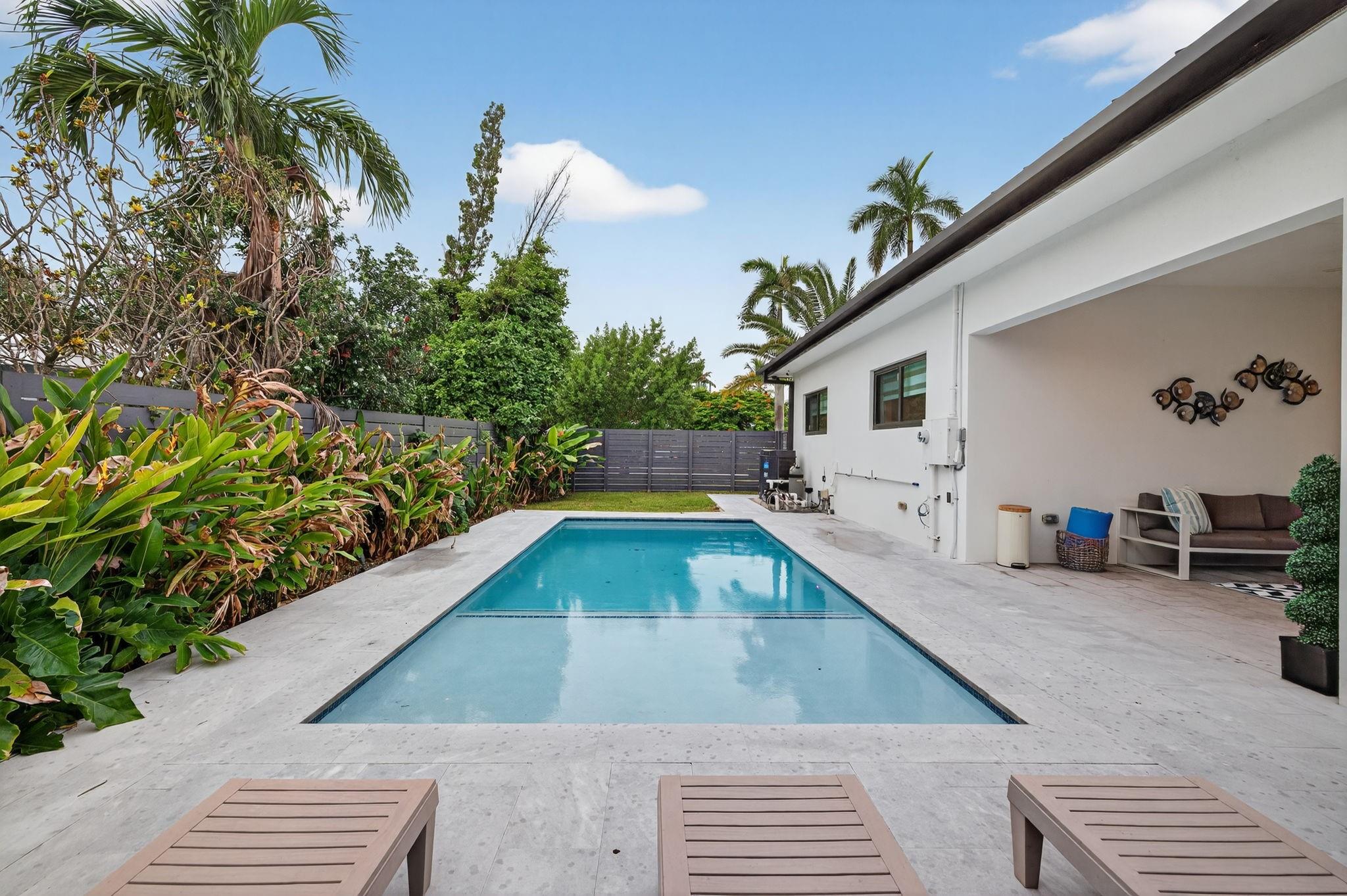 NORTH ANDREWS GARDENS 2ND - Residential