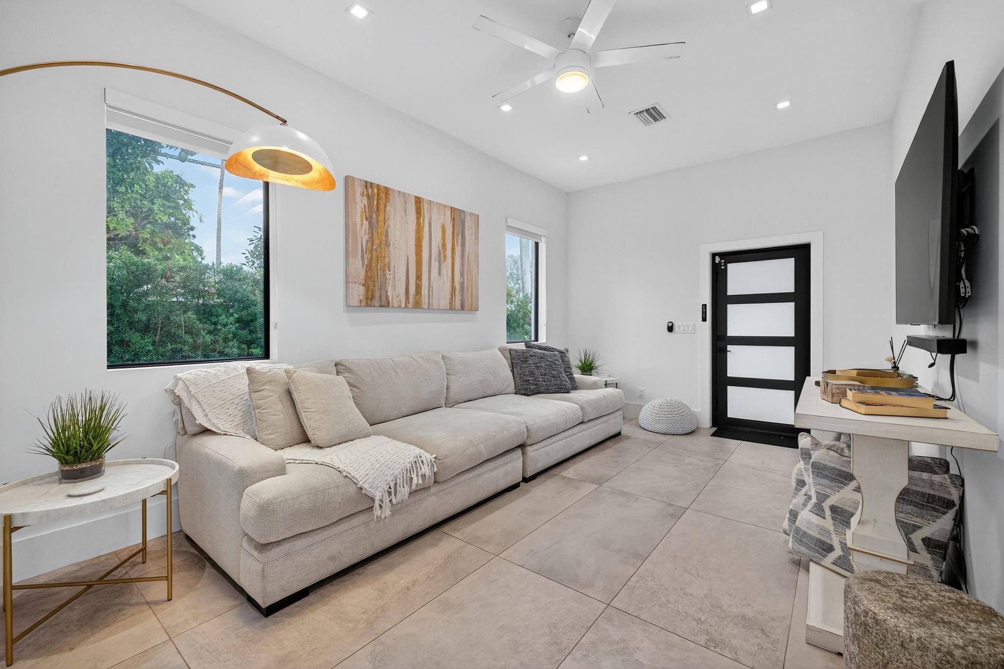 NORTH ANDREWS GARDENS 2ND - Residential