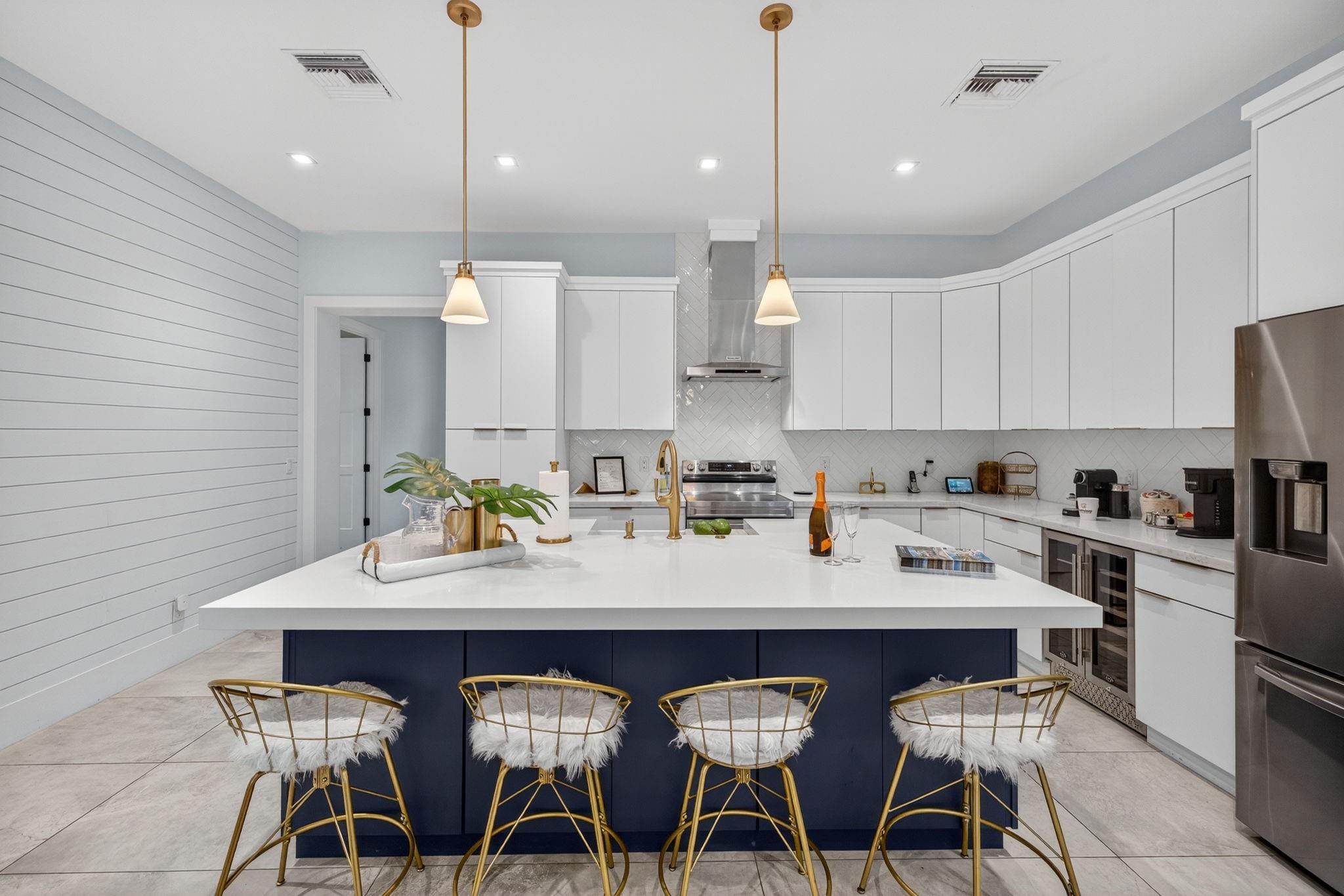 NORTH ANDREWS GARDENS 2ND - Residential