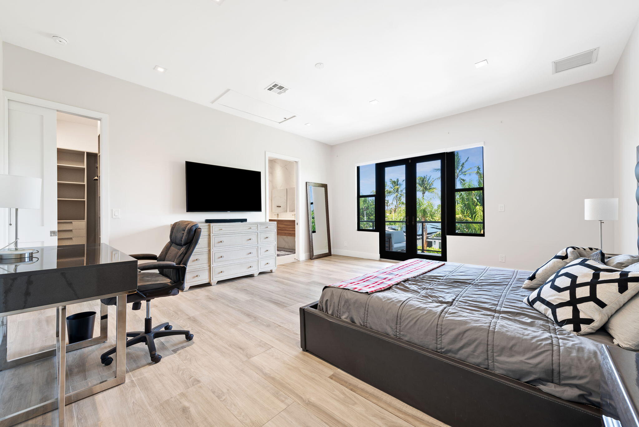 BARWAL - Residential