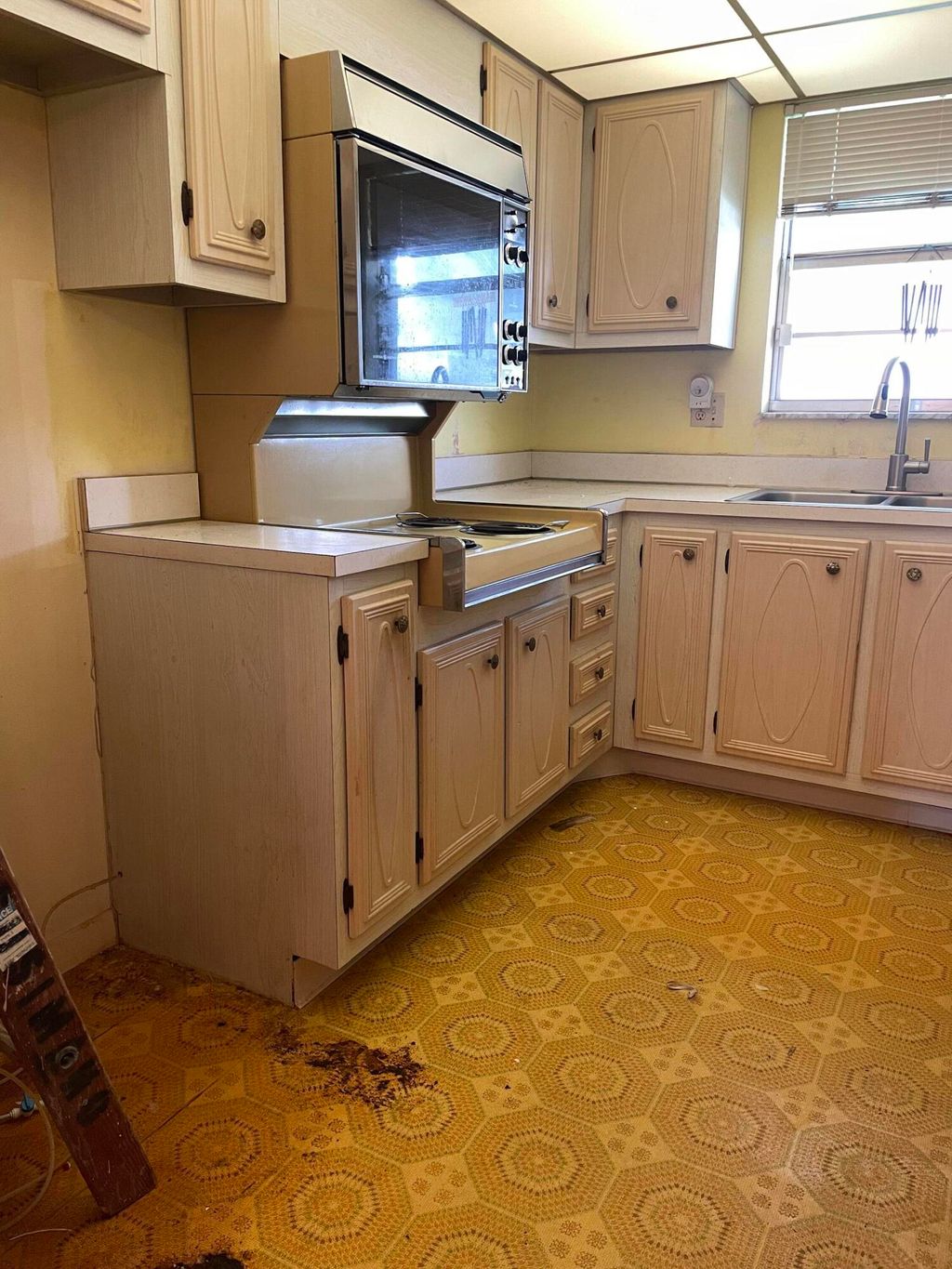 Photo of 211 Country Lane #C, Boynton Beach, FL 33435 (MLS # R10921779)