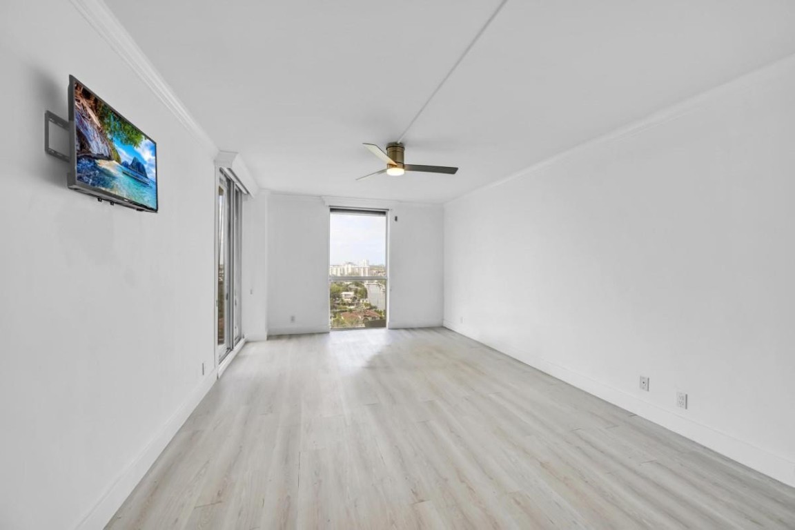 Harborside Condominium - Residential