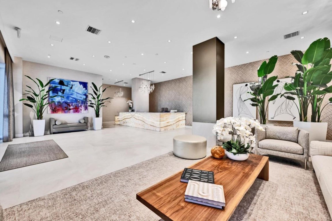 Harborside Condominium - Residential