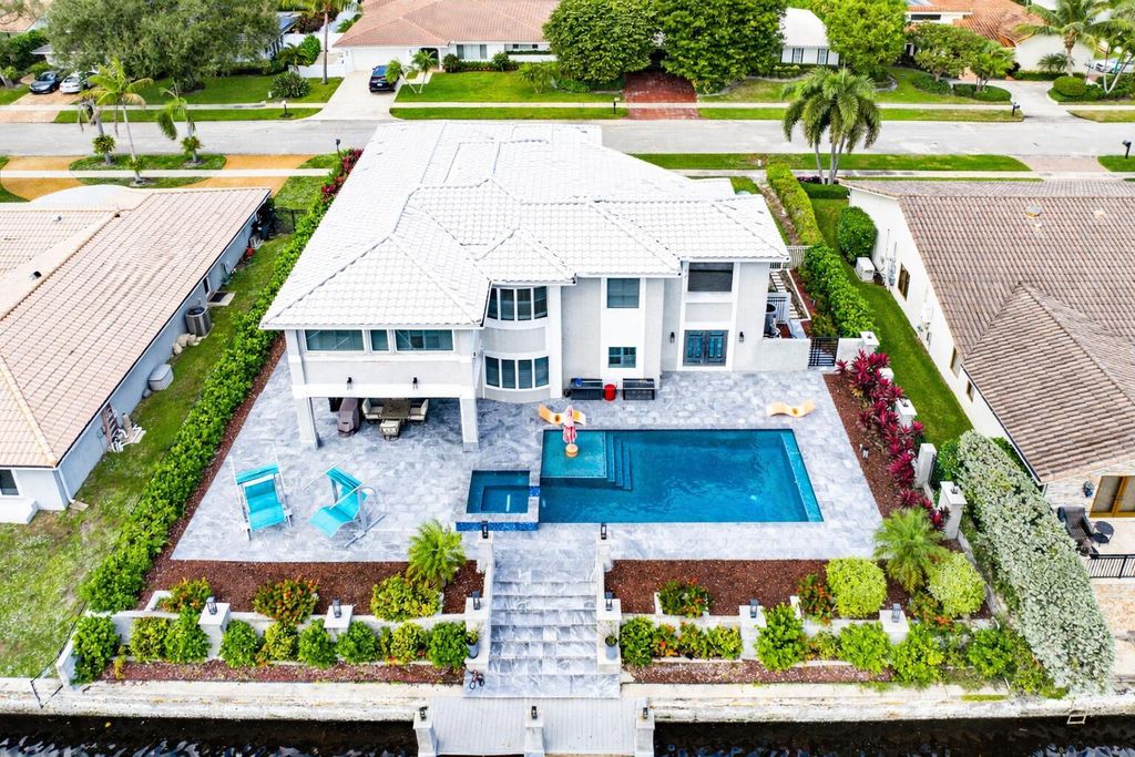 Photo of 678 Carriage Hill Lane, Boca Raton, FL 33486 (MLS # R11153306)