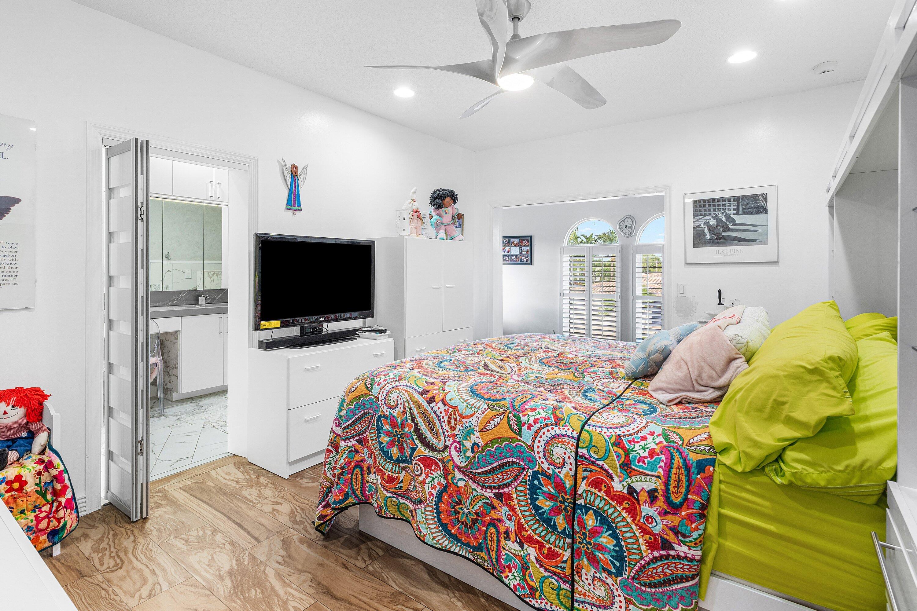 CARRIAGE HILL - Residential