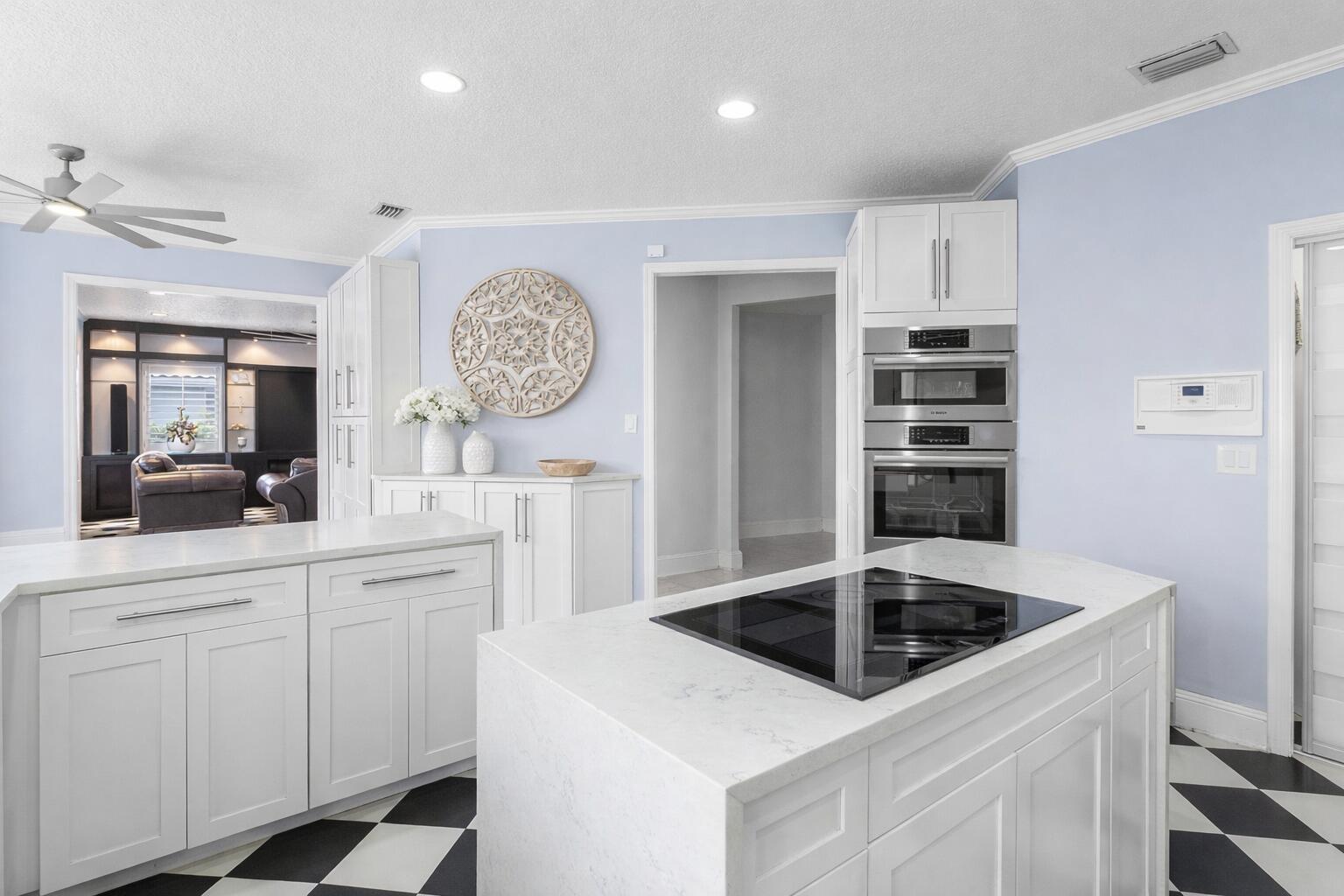 CARRIAGE HILL - Residential